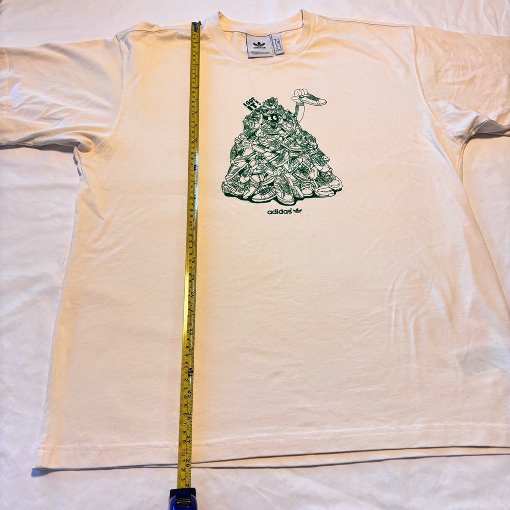 Adidas Sneakerhead Pile I GOT IT!! Off-White Tee with Green Design